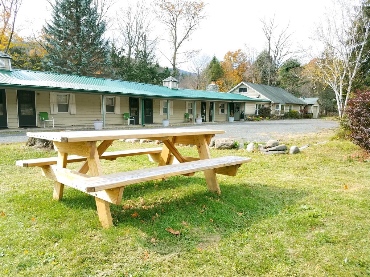 Black Bear Lodge Prattsville Exterior photo